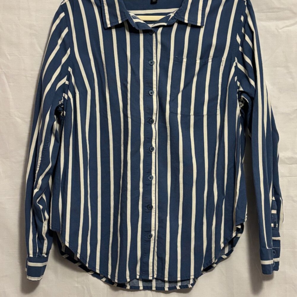 Torrid Lizzie Cotton Button Up Long Sleeve Shirt Sz 0